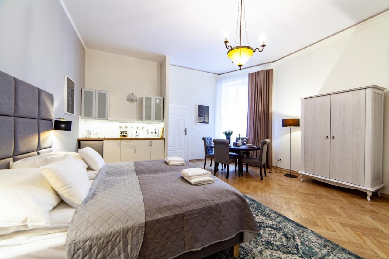 Milu Apartments Kurkowa Cracóvia Exterior foto